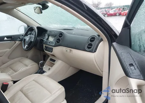 2012 Volkswagen Tiguan Sel из США, поврежденный, VIN WVGAV7AX7CW583304